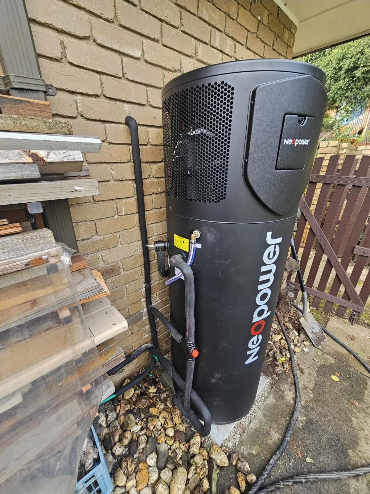 Heat pump installed for Charles Hooi